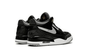 Air Jordan 3 Retro Tinker 'Black Cement Gold' - immagine 3