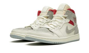 Air Jordan 1 Mid Premium Sneakersnstuff - Image 3