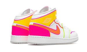 Jordan 1 Mid Edge Glow (GS) - immagine 3