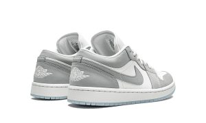 Air Jordan 1 Low Aluminium Wolf Grey (W) - Image 3