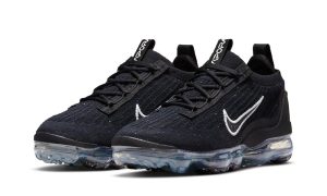 Nike Air VaporMax 2021 FK Black Metallic Silver (W) - Image 3
