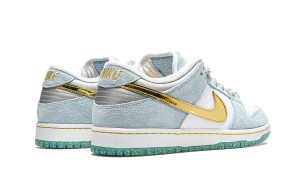 Nike SB Dunk Low Sean Cliver – Image 3