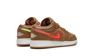 Air Jordan 1 Low Utility Teddy Bear (GS) - immagine 3