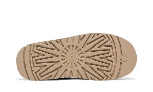 UGG Tazz Slipper Sand (W) - Image 4
