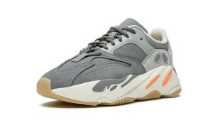 Yeezy Boost 700 V1 'Magnet' - immagine 4