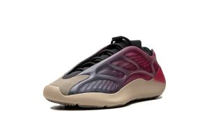 Yeezy 700 V3 Fade Carbon – Image 4