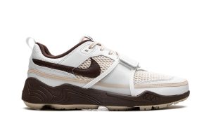 Nike Zoom Field Jaxx 'Travis Scott Light Chocolate' - Image 4