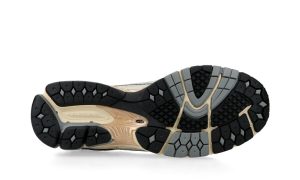 New Balance 1906L Silver Metallic Cream - Image 4