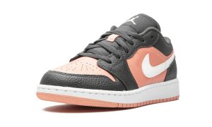 Jordan 1 Low Black Pink Quartz (GS) – Bild 4