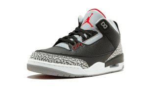 Air Jordan 3 Retro OG Black/Cement (2018) - Image 4