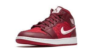 Air Jordan 1 Mid SE Red Quilt (GS) - Image 4