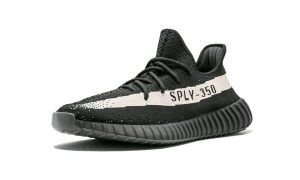 Yeezy Boost 350 V2 Core Black White - Image 4