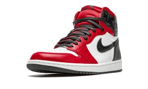 Jordan 1 Retro High Satin Snake Chicago (W) - Image 4