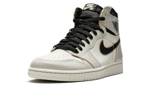 Jordan 1 Retro High OG Defiant SB NYC to Paris - Image 4