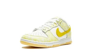 Nike Dunk Low Yellow Strike (Women's) – Image 4
