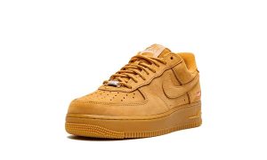 Nike Air Force 1 Low Supreme Wheat – Image 4