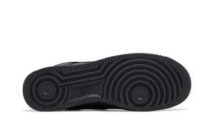 Matthew M. Williams ALYX x Nike Air Force 1 Low 'Black' – Bild 4