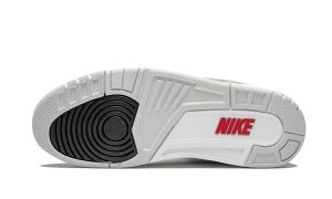 Air Jordan 3 Retro Tinker 'University Red' - immagine 5