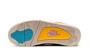 Air Jordan 4 Retro Union Desert Moss - Image 5