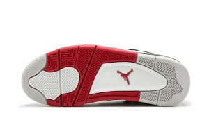 Air Jordan 4 Retro Fire Red - Image 5