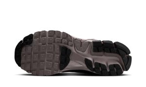 Nike Zoom Vomero 5 College Grey Cave Stone – Bild 5