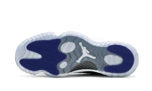 Air Jordan 11 Retro Concord (2018) - Image 5