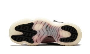 Air Jordan 11 Retro BG 72-10 – Bild 5