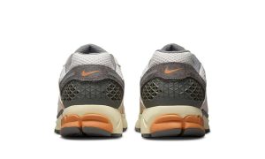 Nike Zoom Vomero 5 Copper Moon - Imagen 5
