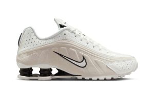Nike Shox R4 White Black Suede (Women's) - Image 6